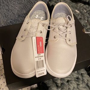 Under Armour Street Encounter Casual Shoes in WHT